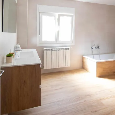 Ag Casa Anema, 10 Huéspedes A 2km De La Playa Razo