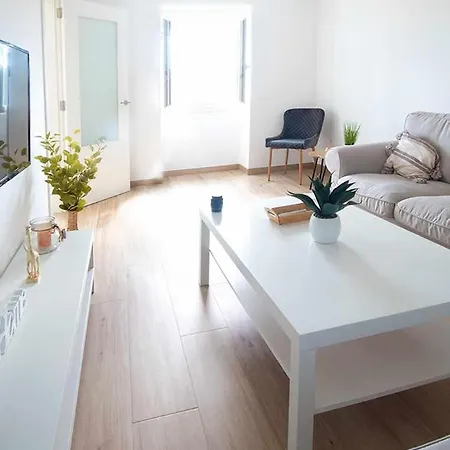 Ag Casa Anema, 10 Huespedes A 2km De La Playa Feriehus Razo