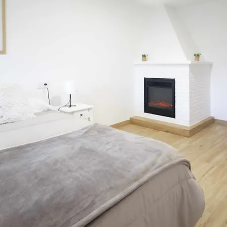 Ag Casa Anema, 10 Huéspedes A 2km De La Playa Сasa de vacaciones Razo